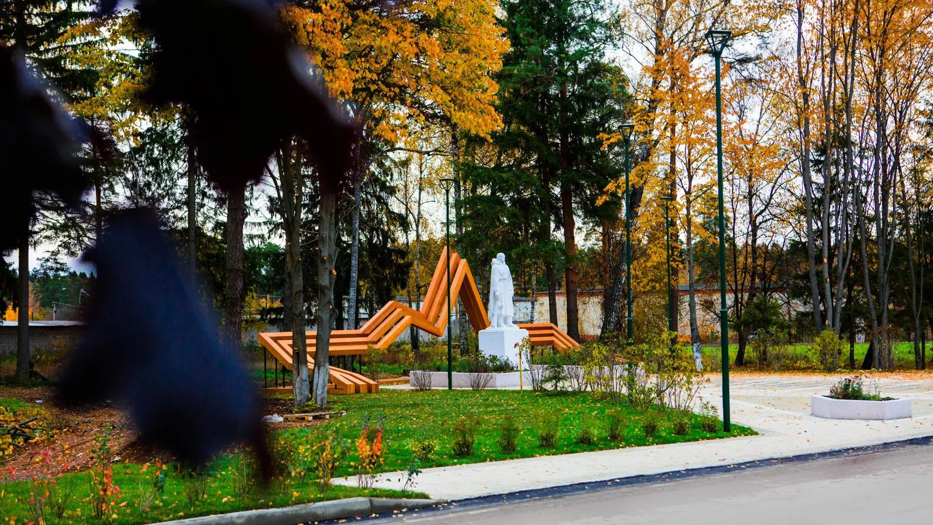 Стало известно, какие общественные пространства благоустроили в 11 округах Подмосковья