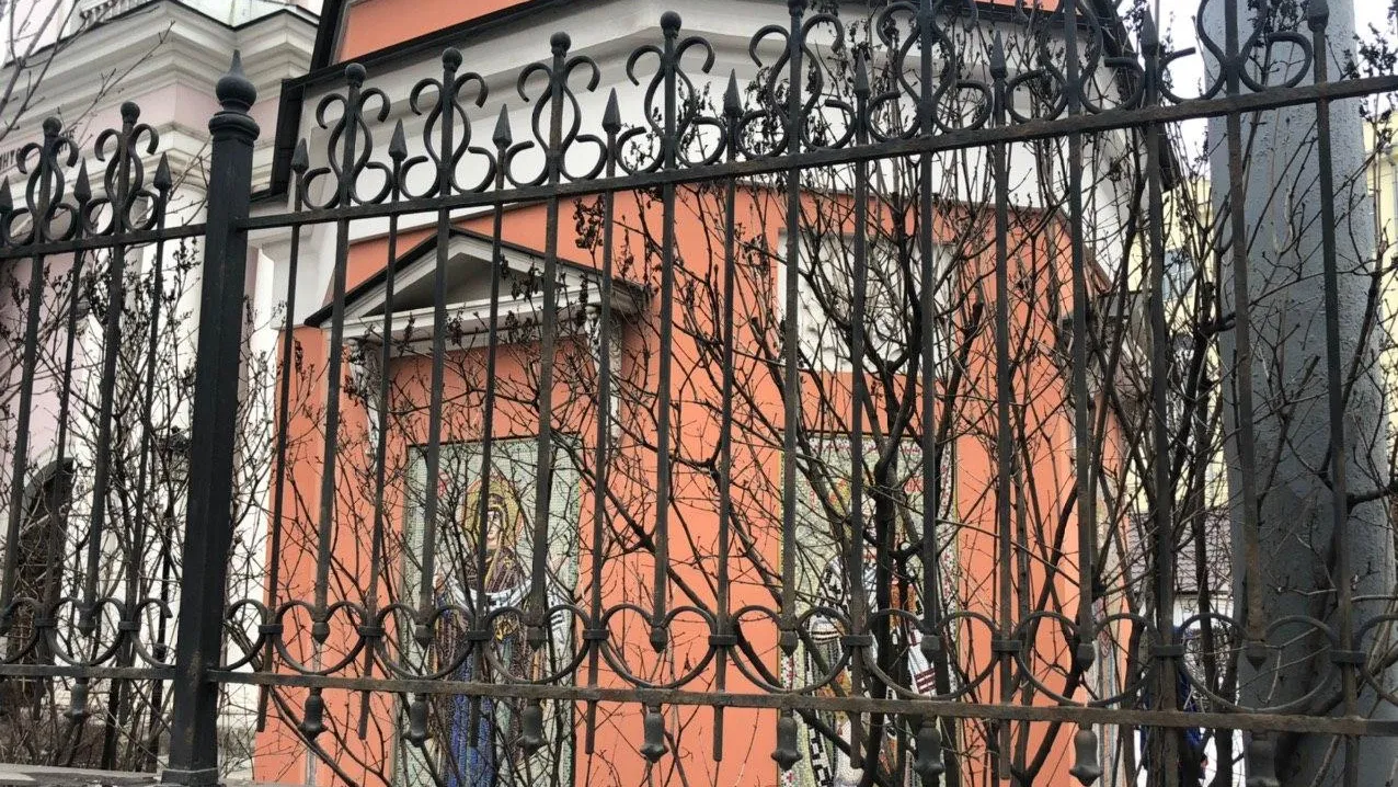 Нападение с ножом в московском храме: что известно о ЧП в центре столицы
