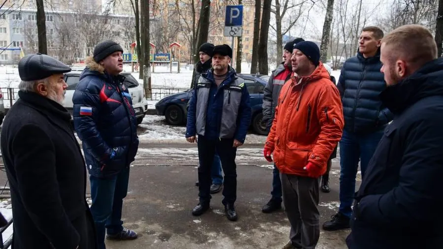 Ход капитального ремонта многоквартирных домов проинспектировали в Мытищах