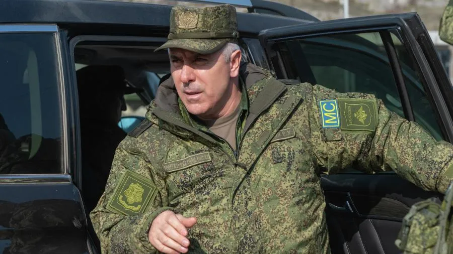 РБК: генерал-полковник Мурадов стал замглавкома сухопутными войсками