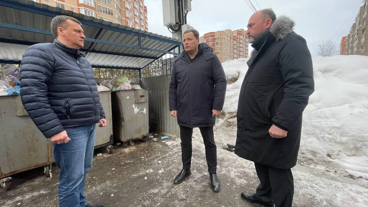 Договор с регоператором в Подольске могут расторгнуть из‑за сбоев с вывозом мусора