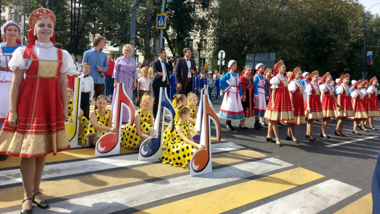 Торжественное шествие коллективов состоялось в Видном