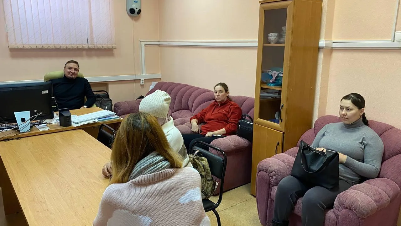 Психолог рассказал будущим мамам в Реутове о влиянии семьи на психическое развитие малыша
