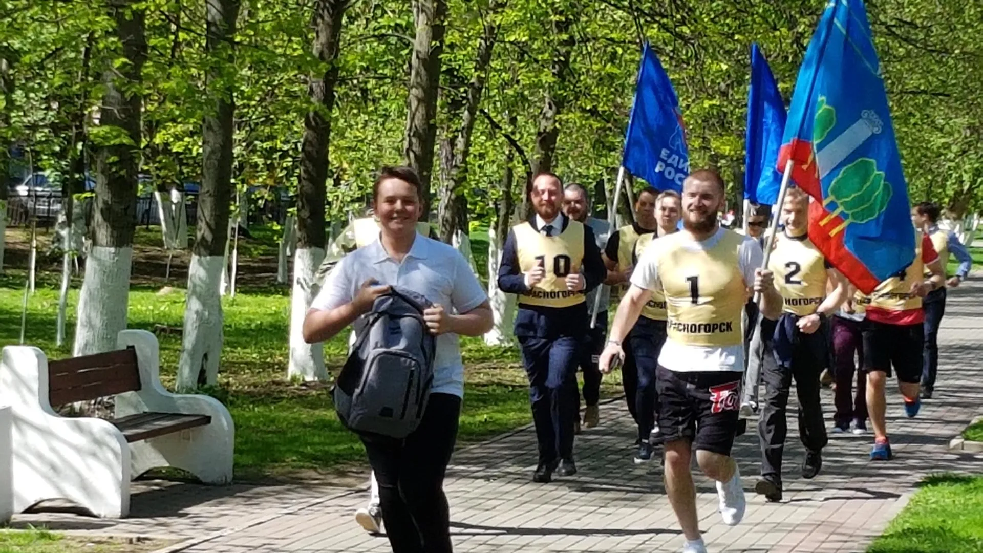 Жители Красногорска в рамках забега в честь 73‑летия Победы преодолели более 800 метров