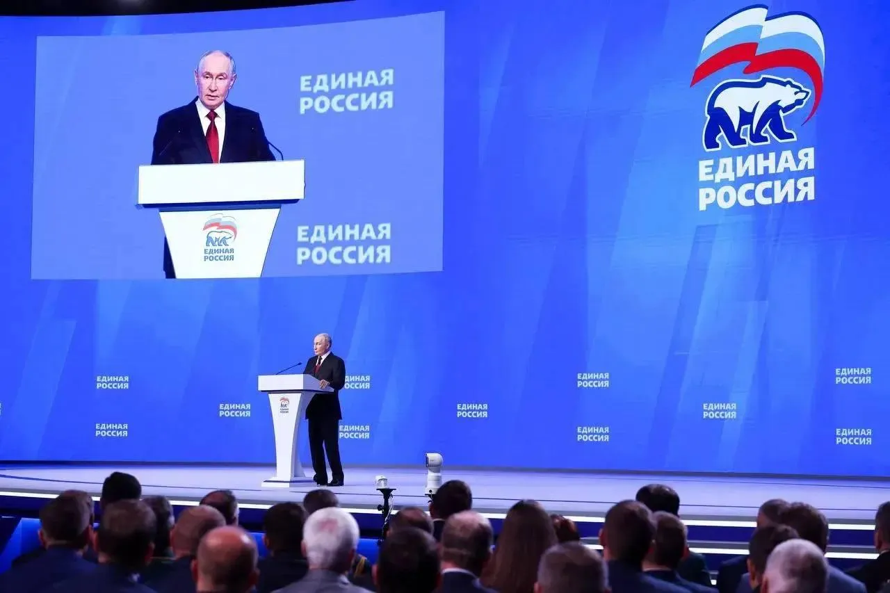 Страница Андрея Воробьева в мессенджере МАКС