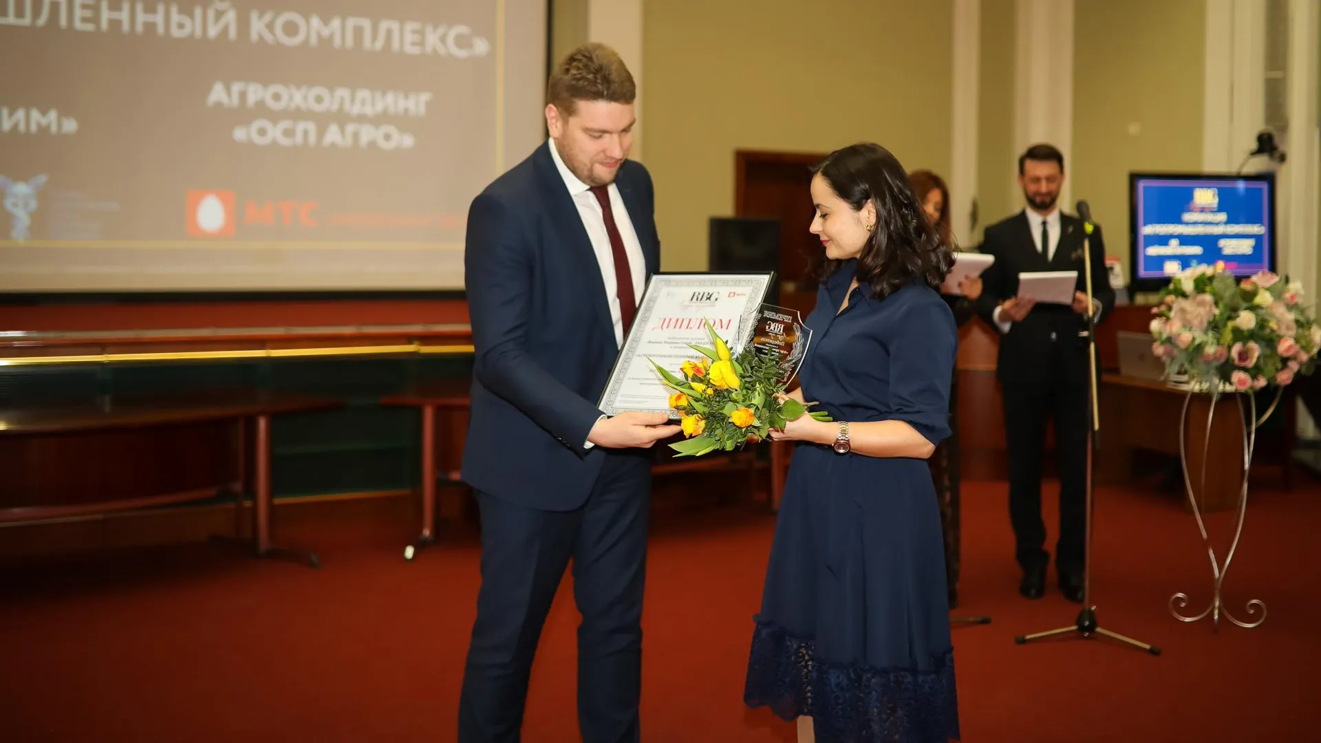 Главы 4 подмосковных агрохолдингов отмечены в номинациях всероссийской премии «Люди года»