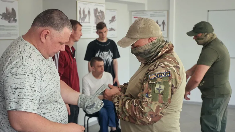 Евгений Дудин