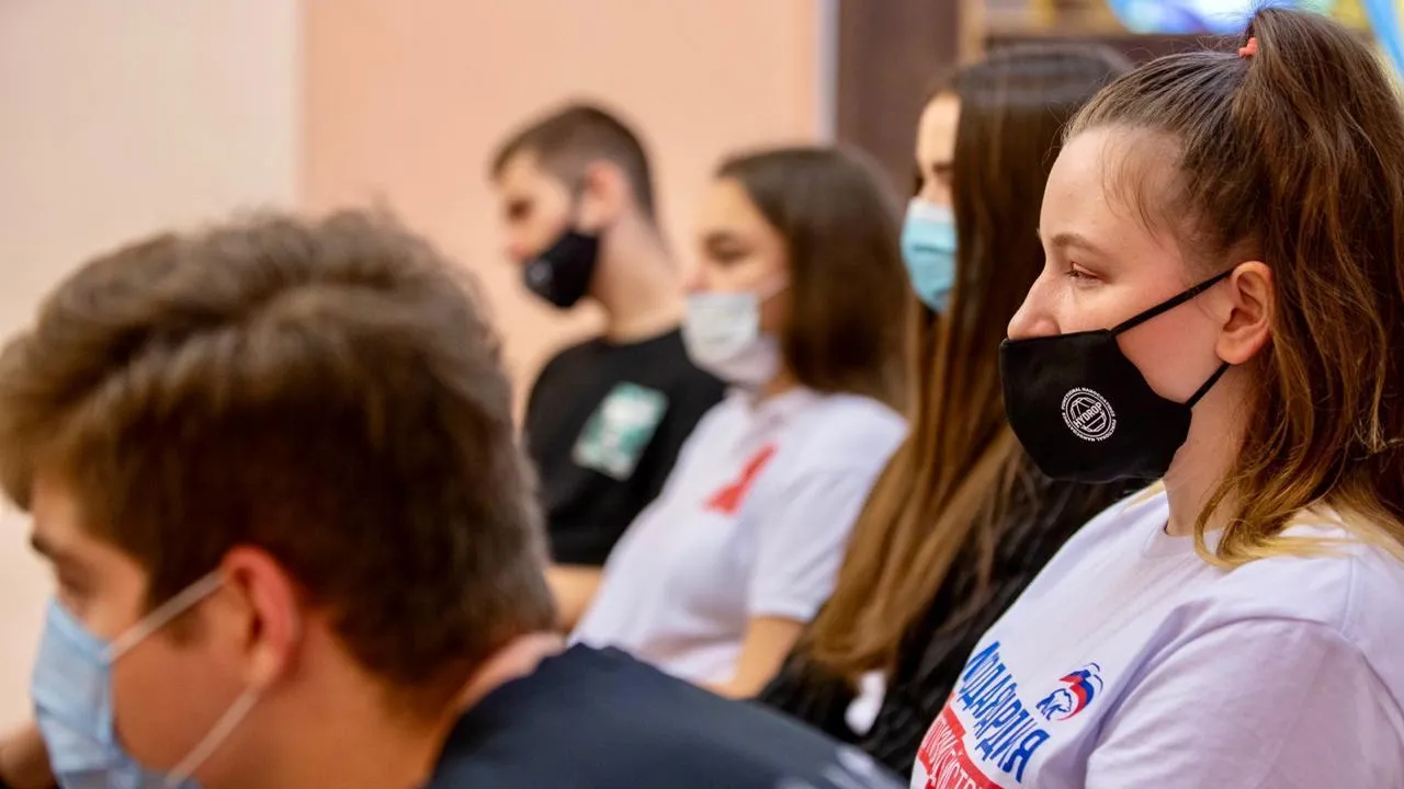 130 волонтеров помогают жителям Люберец во время пандемии