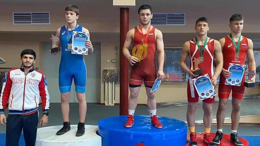 Спортсмен из Котельников выиграл первое место на первенстве ЦФО по вольной борьбе