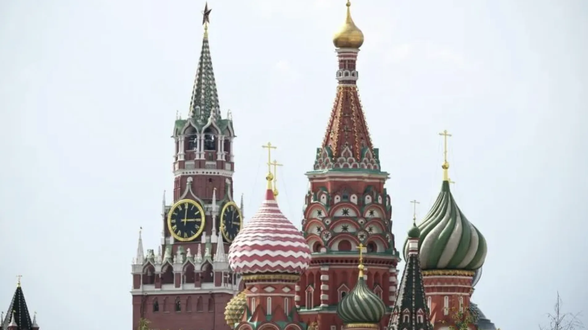 Интерьеры Храма Василия Блаженного в Москве не пострадали при возгорании