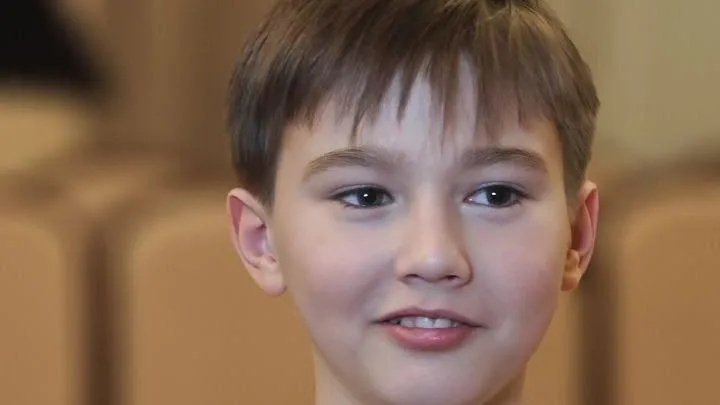 Юный исполнитель из Балашихи победил на патриотическом фестивале-конкурсе «Голоса Победы»