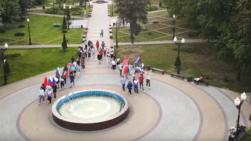 Волонтеры Балашихи запустили флешмоб под песню «Я русский»