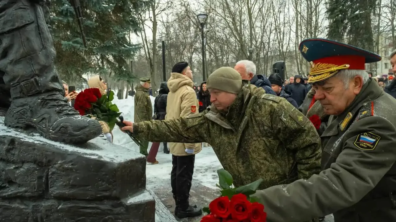 В Домодедове почтили память погибших участников СВО