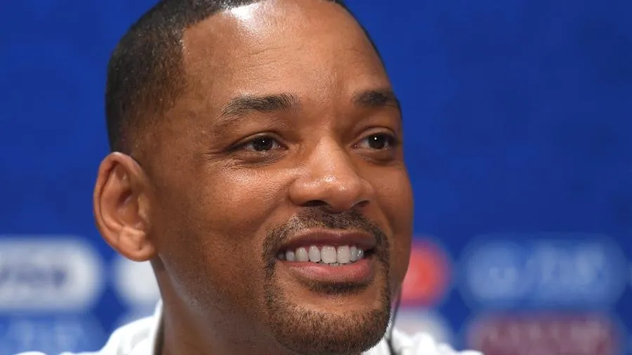 Актер Уилл Смит сексуально домогался до своего скрипача в музыкальном туре