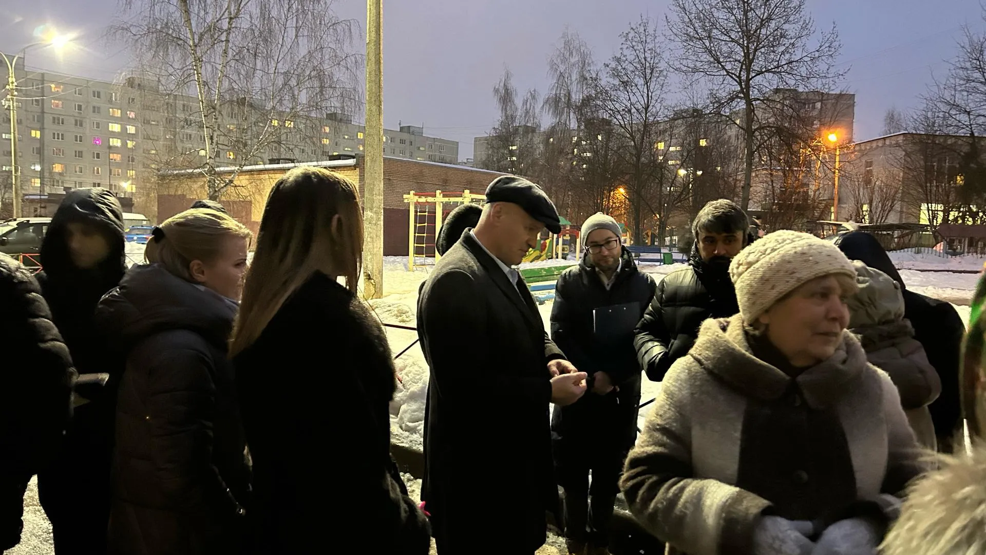 Глава городского округа Фрязино Дмитрий Воробьев провел плановую встречу с жителями