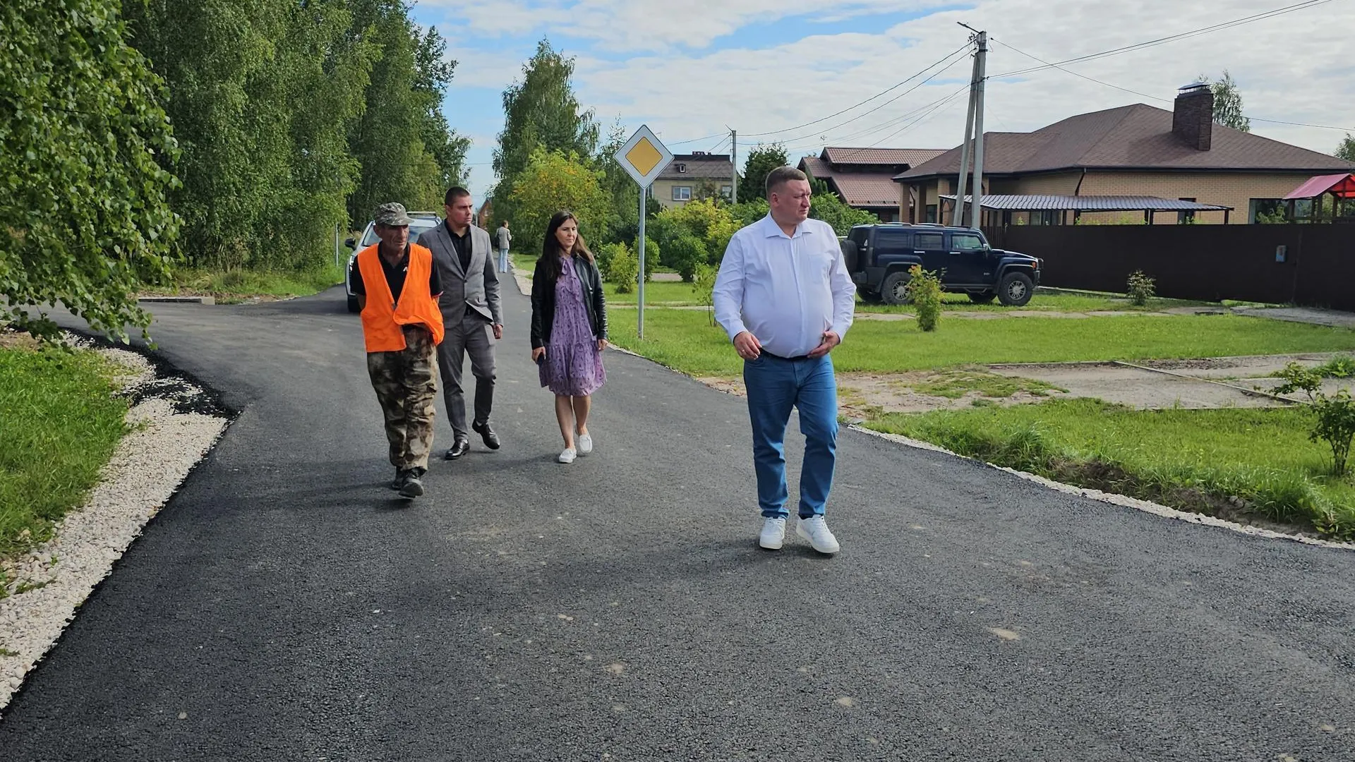 В Луховицах капитально отремонтировали проблемную дорогу по улице Луговой