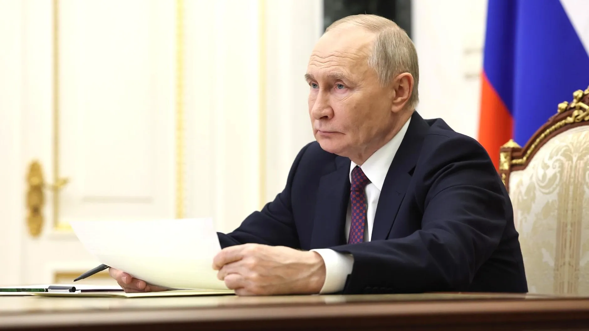В Кремле раскрыли подробности разговора Путина с Орбаном