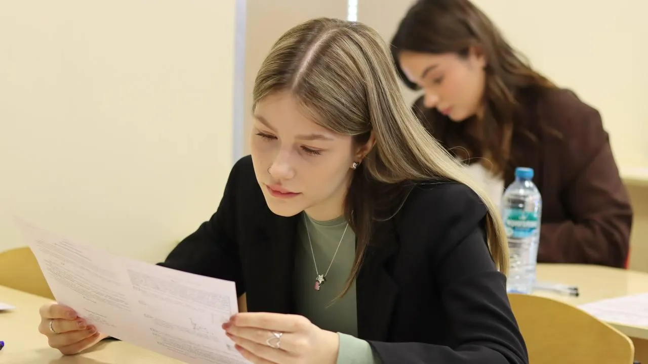 Свыше 9,5 тыс выпускников Подмосковья пересдадут ЕГЭ в дополнительные дни