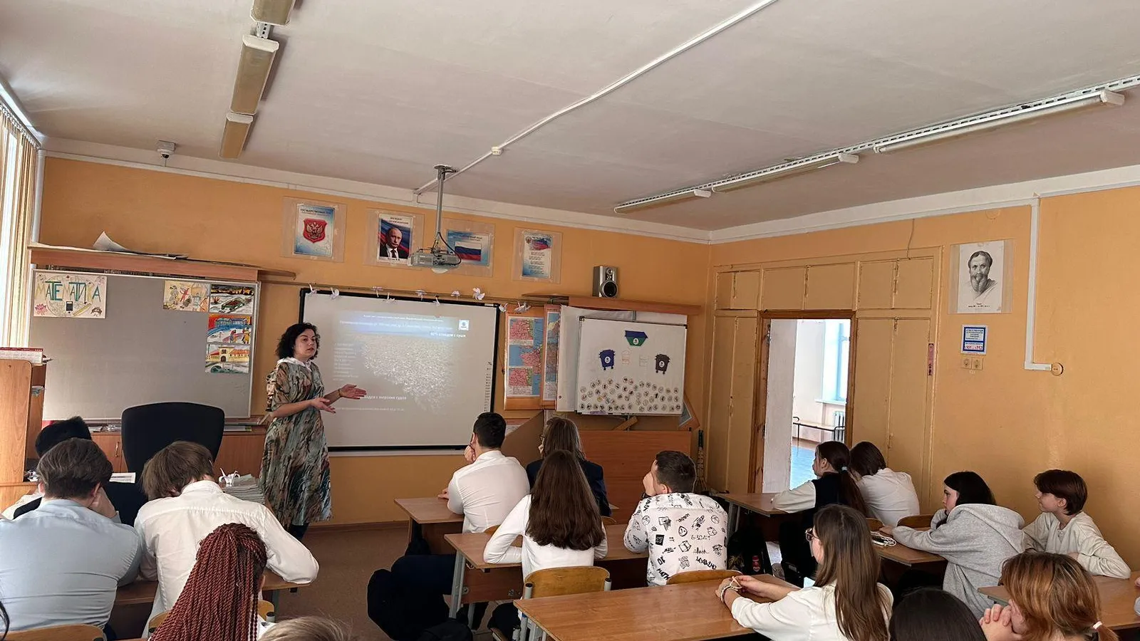 Экоуроки позволяют формировать полезные для Подмосковья экопривычки — Велиховский