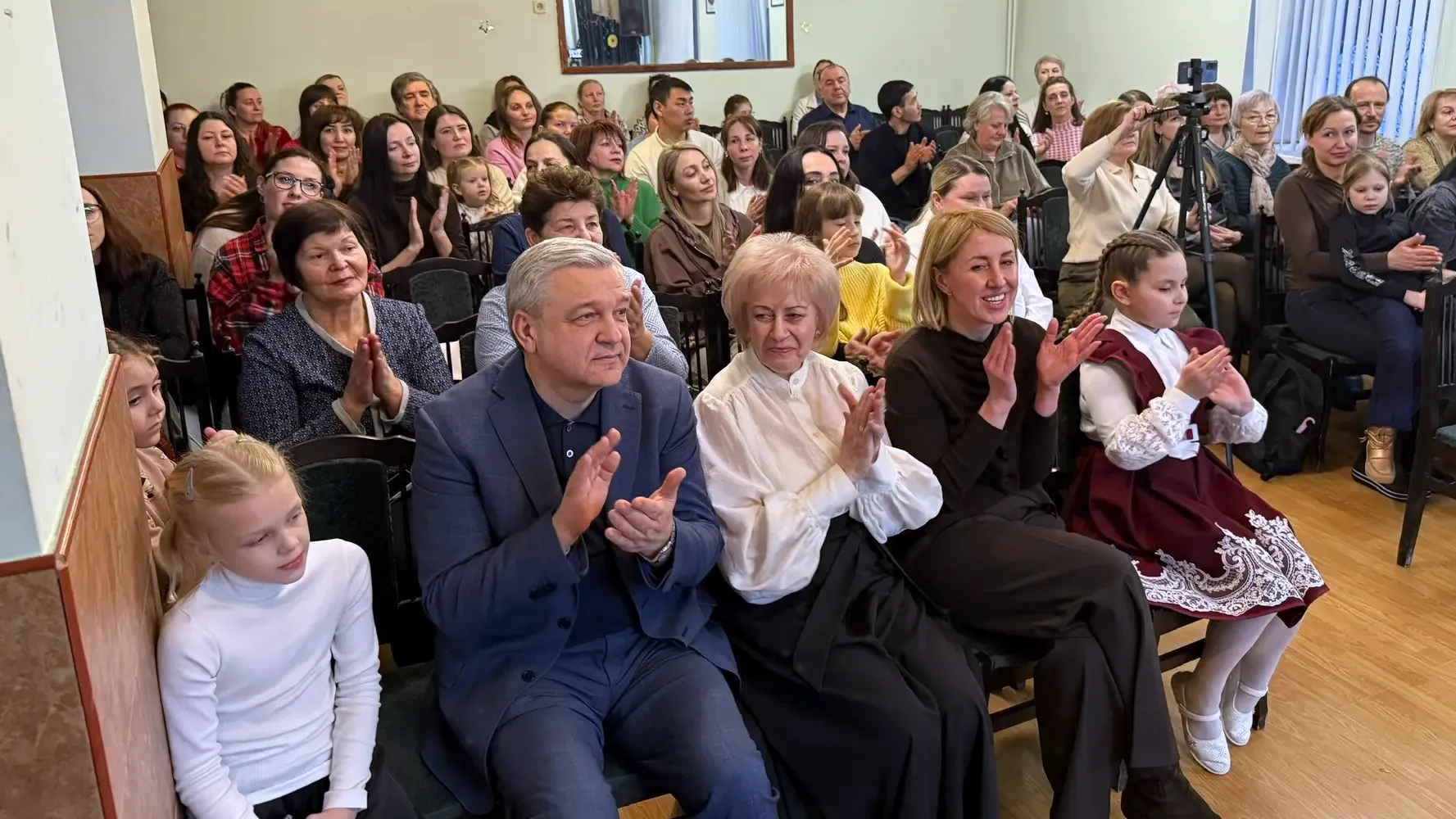 В Мытищах провели весенний концерт к 8 Марта