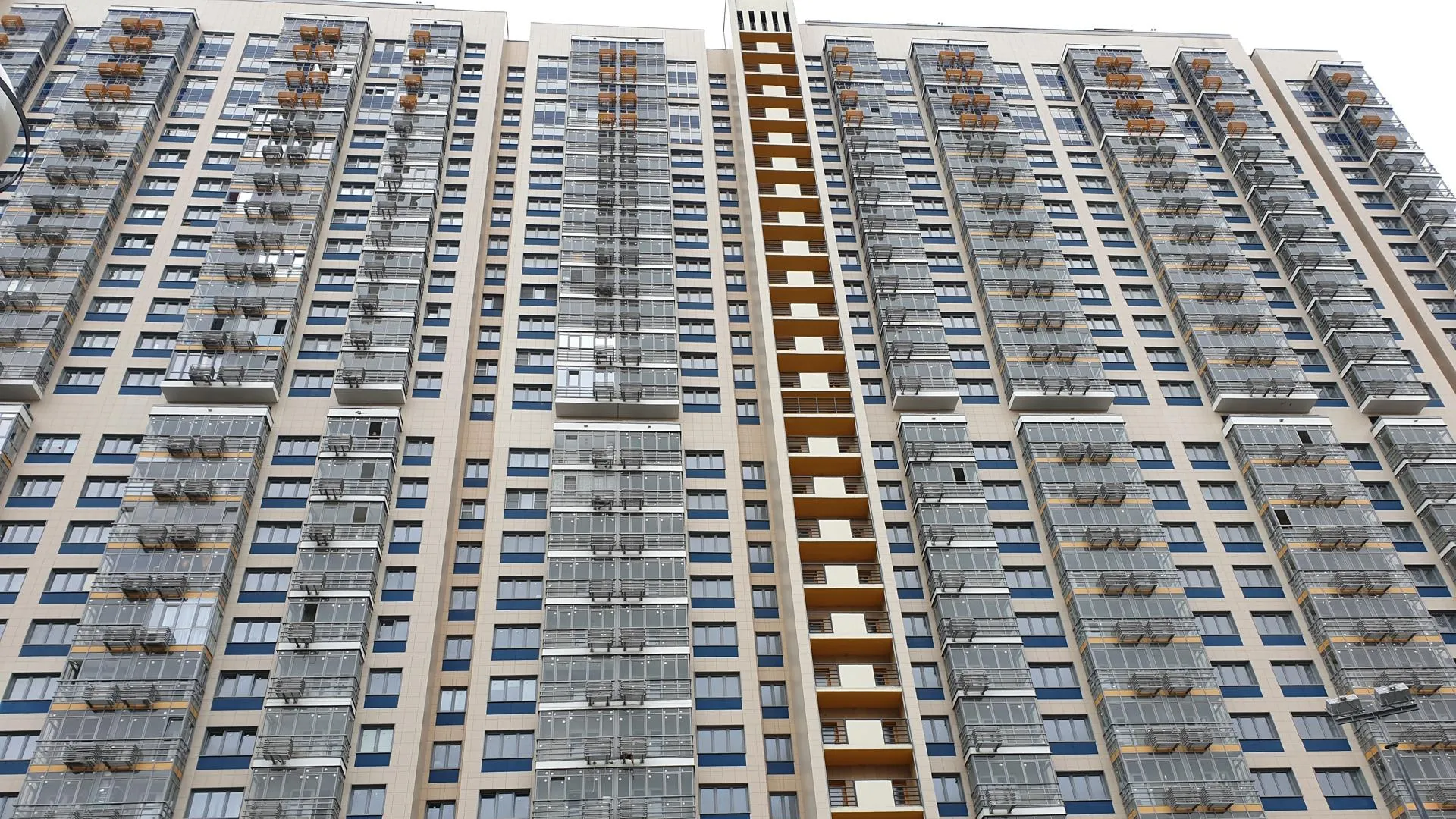 Дольщикам последнего дома ЖК «Спасский мост» в Красногорске начали выдавать ключи
