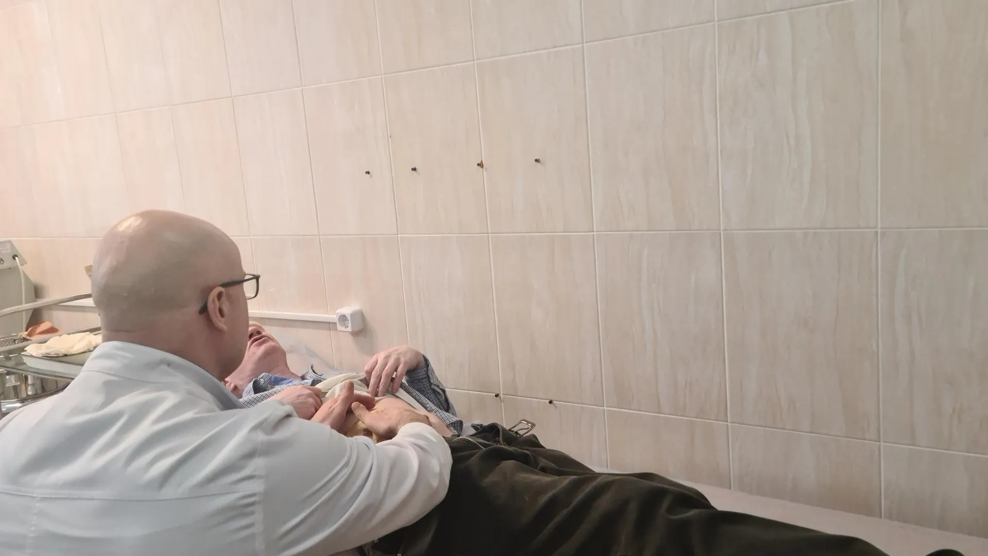 Врачи Домодедова спасли жизнь пациенту с осложнением неспецифического язвенного колита