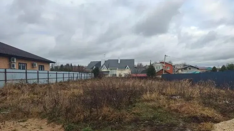 В Мытищах участок для ИЖС продан на торгах за 7,5 млн рублей