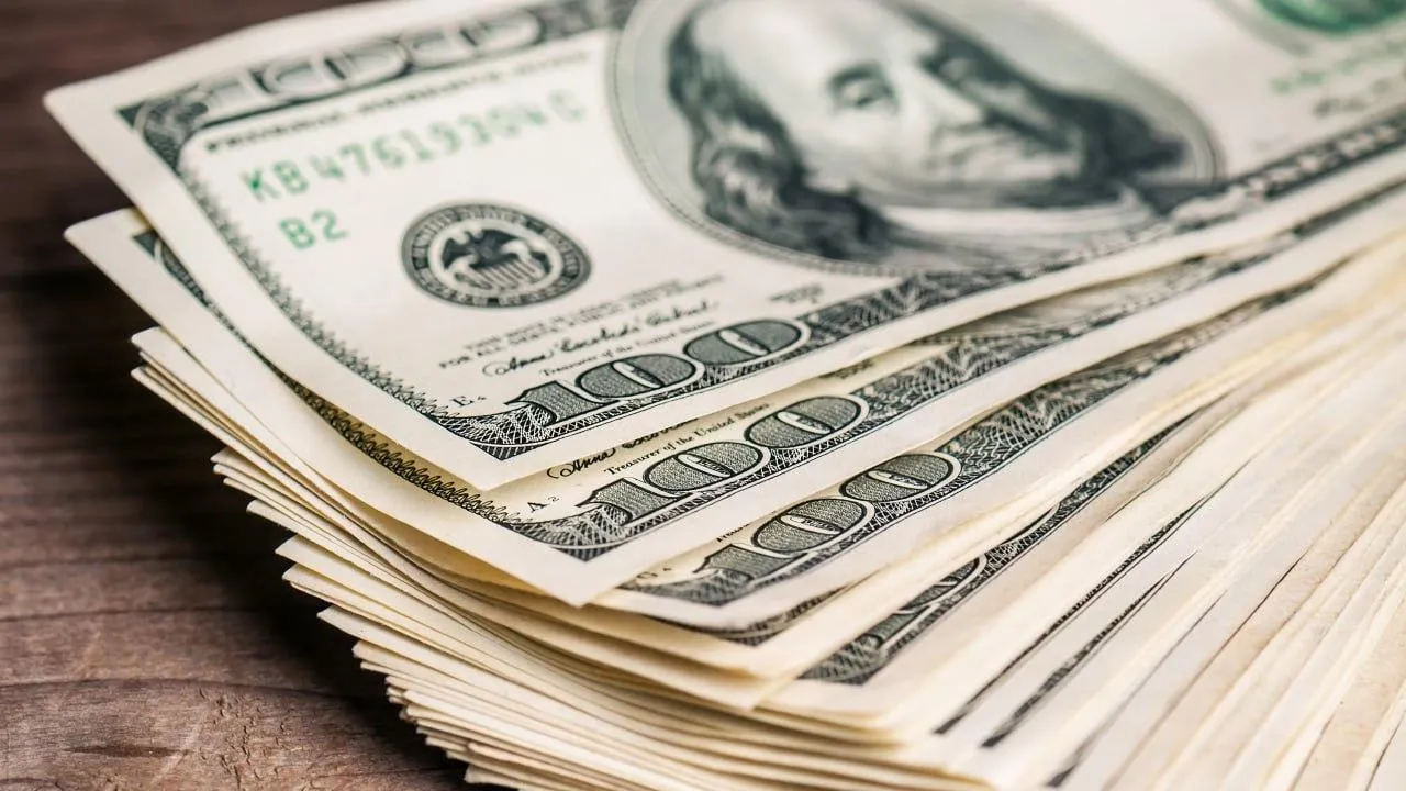 Крупнейшие технологические компании США за сутки лишились 760 млрд долларов