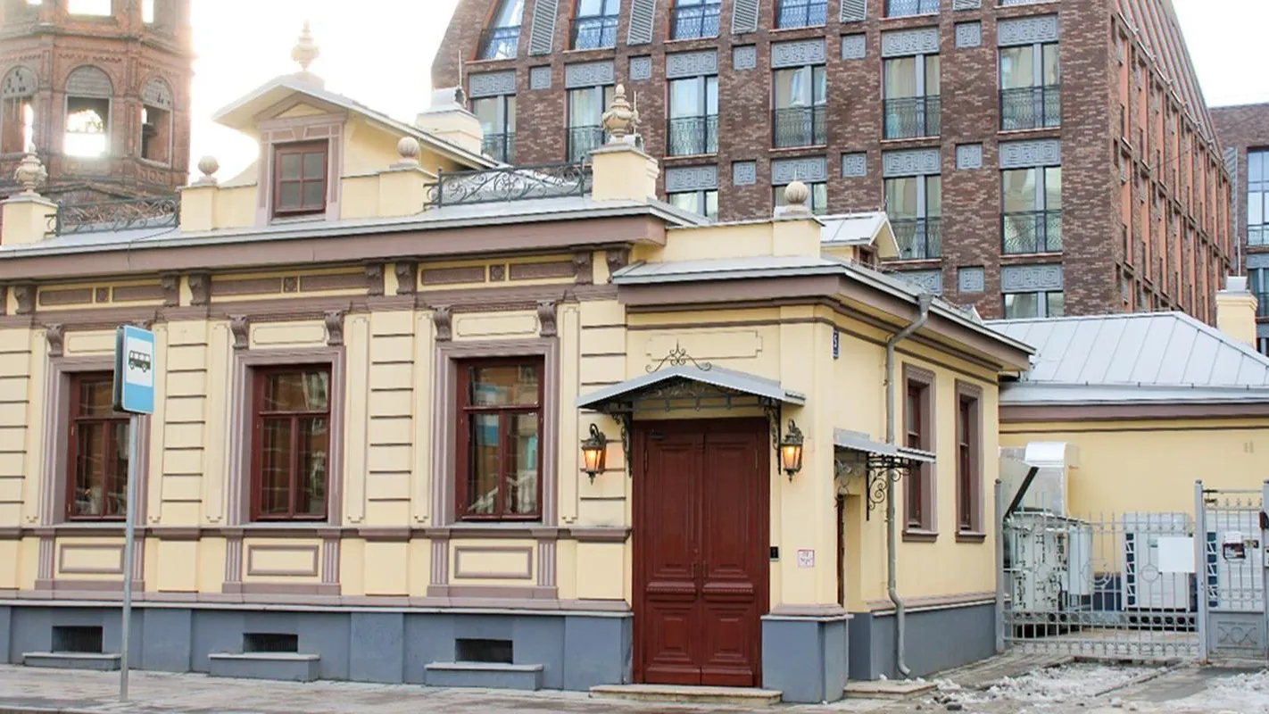 Четыре деревянных дома в Москве признали памятниками архитектуры