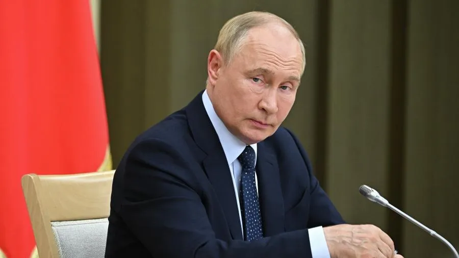 Путин обсудил ситуацию в Курской области с Белоусовым и Шойгу