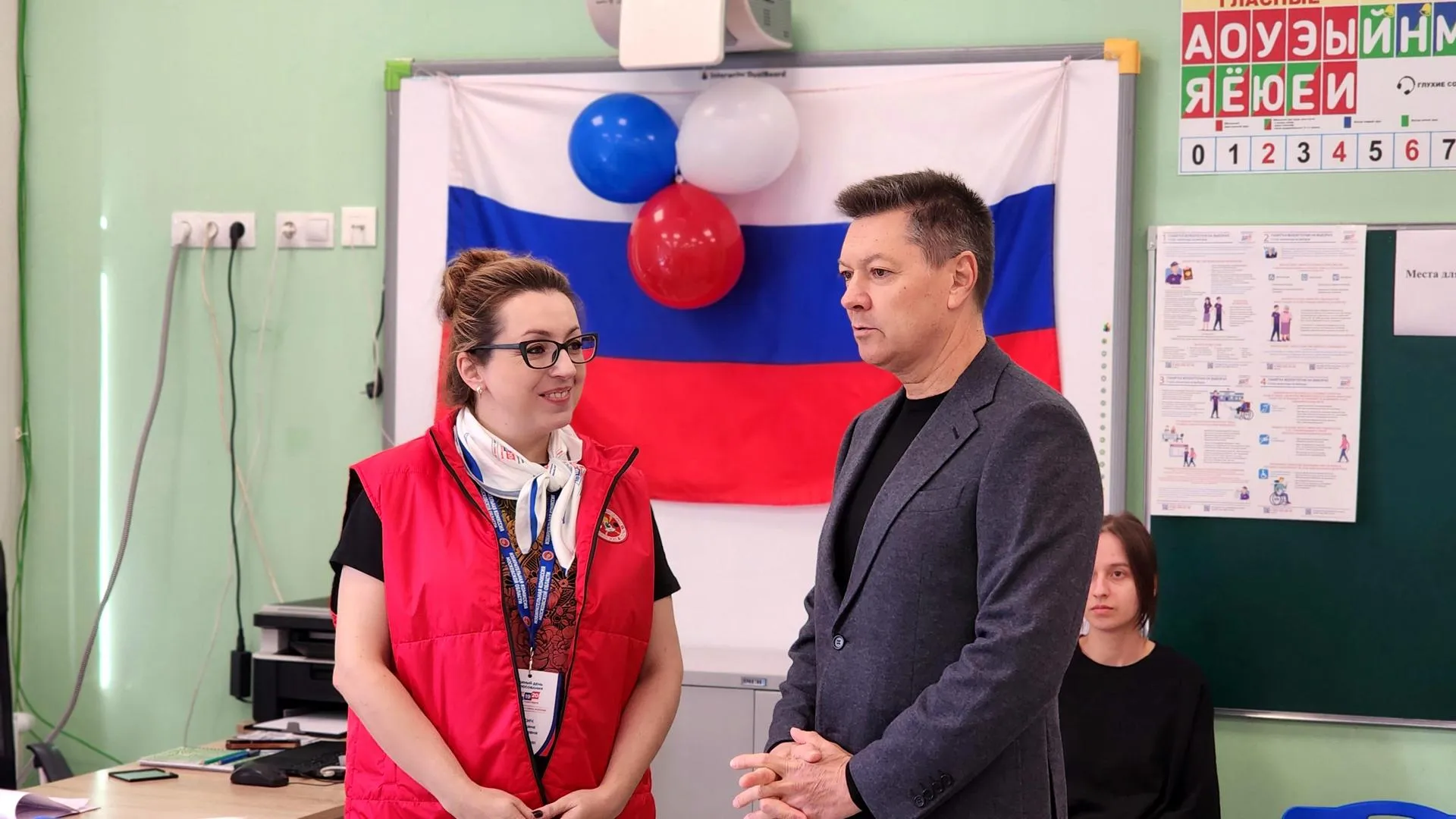 Герой России Олег Кононенко проголосовал в Королеве