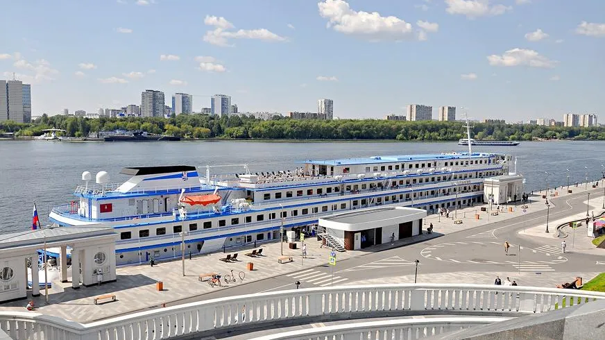 Более 93 тысяч человек отправились в речные круизы из Москвы с начала навигации