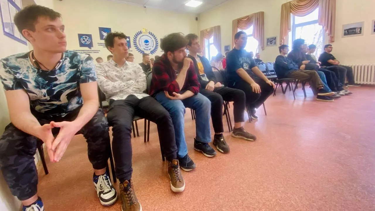 Студентам Балашихи рассказали о производстве беспилотных летательных аппаратов
