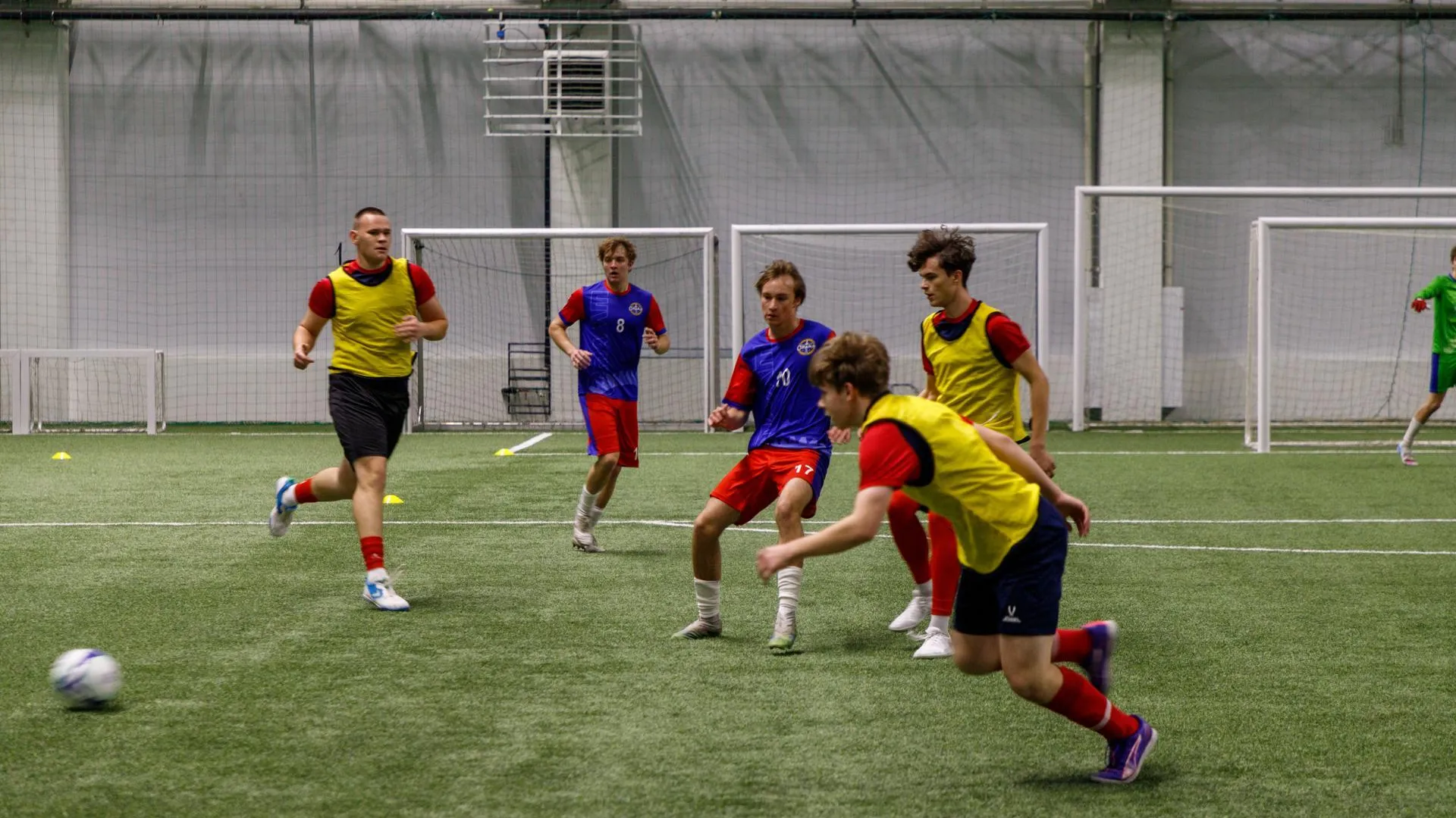 Более 600 студентов Подмосковья поучаствовали в соревнованиях «УниверЛига Регионов»