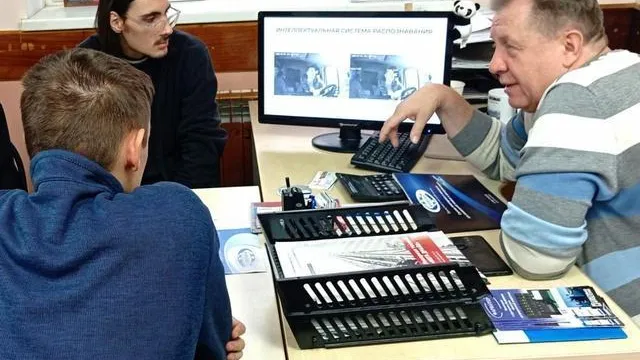 Студенты Красногорского колледжа посетили IT-практикум в ООО «Фарватер»