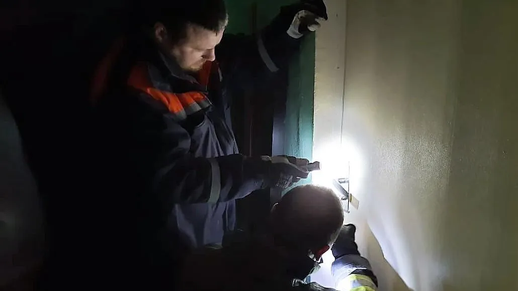 Спасатели освободили 3‑летнего ребенка из запертой комнаты в Сергиево‑Посадском округе