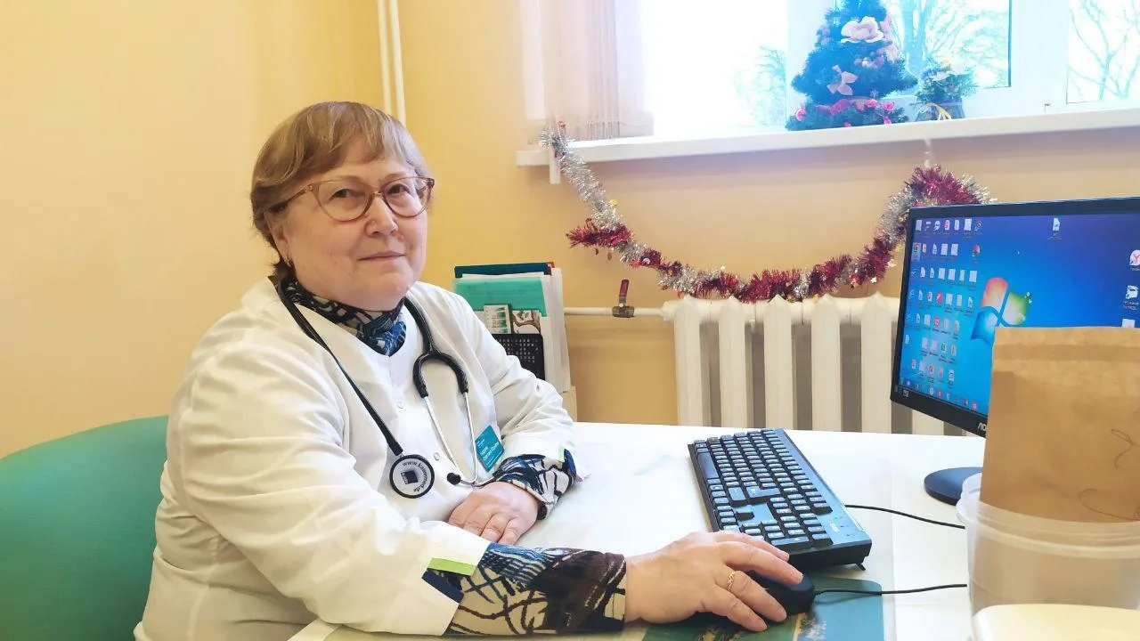 Педиатр Можайской больницы объяснила, чем опасно облизывать губы