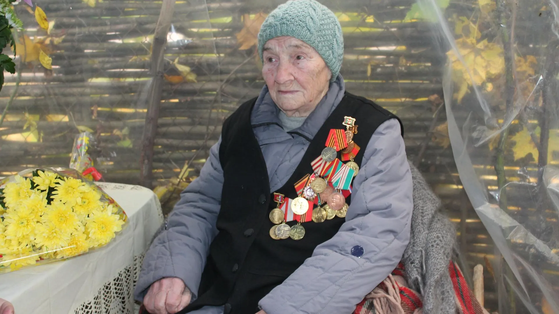 Ветераны ВОВ в Химках первыми начали получать поздравления ко Дню Победы