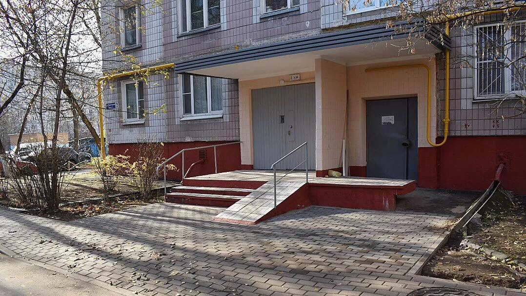 В Балашихе могут установить отводы воды от ряда подъездов домов на Пролетарской улице