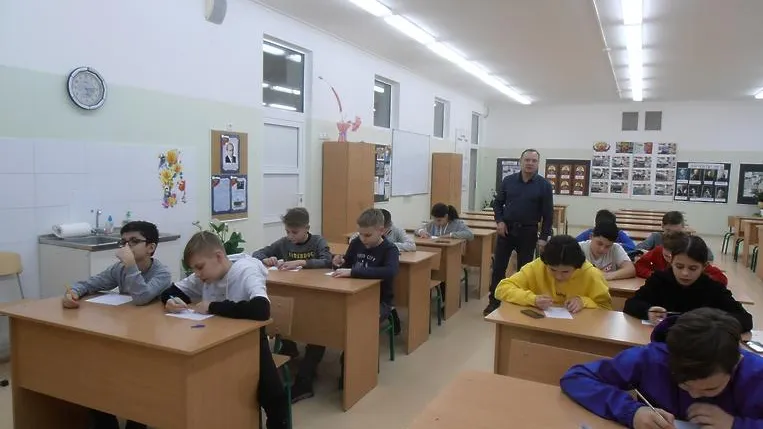 Кадетам из Подольска рассказали правила ориентирования на местности