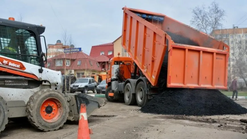 275 ям отремонтировали на региональных дорогах Красногорска в 2022 г