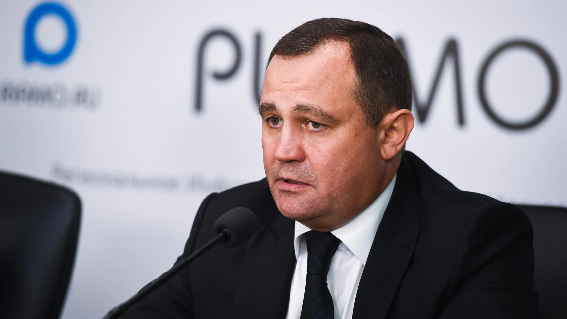 Брынцалов поздравил учеников школы №1 Реутова с Днем знаний