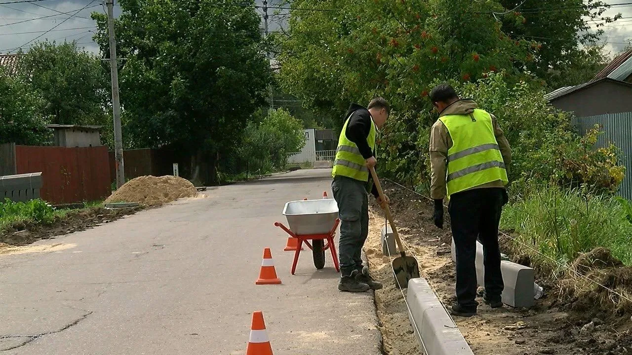 Около 6,2 км тротуаров построили в Подольске с начала года
