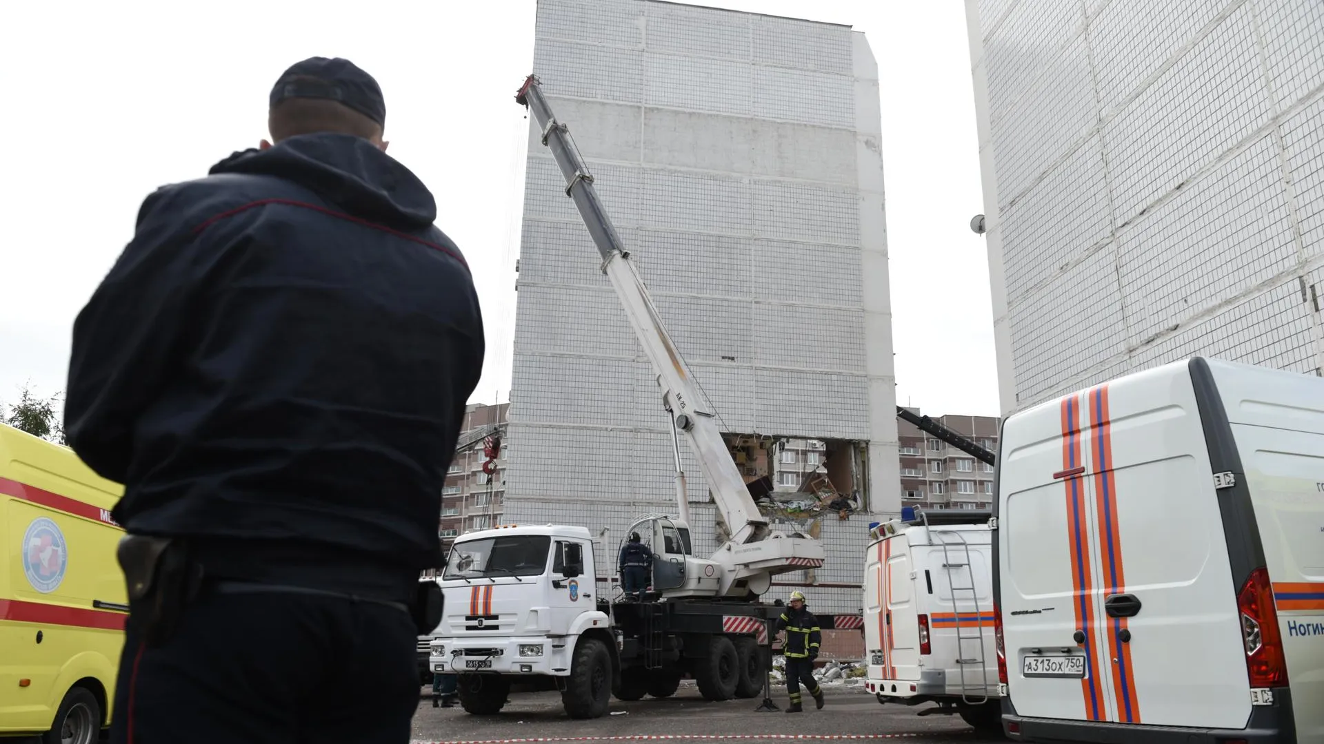 Компенсации на аренду жилья получат семьи с детьми из дома в Ногинске, где произошел взрыв