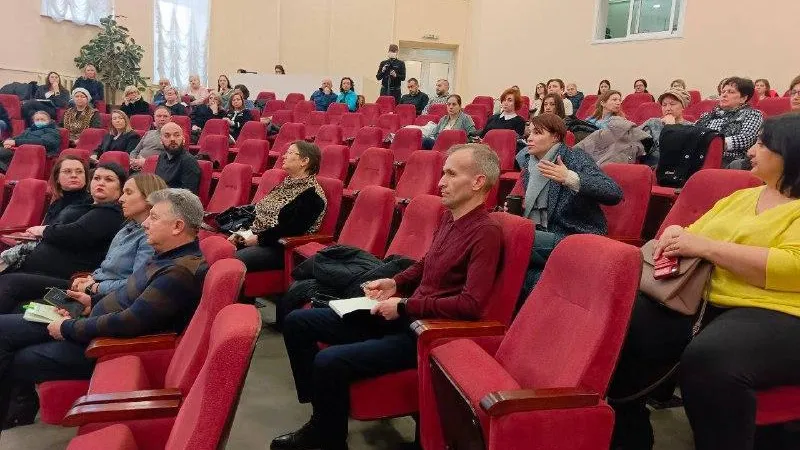 В Лобне прошла встреча главы города с местными жителями