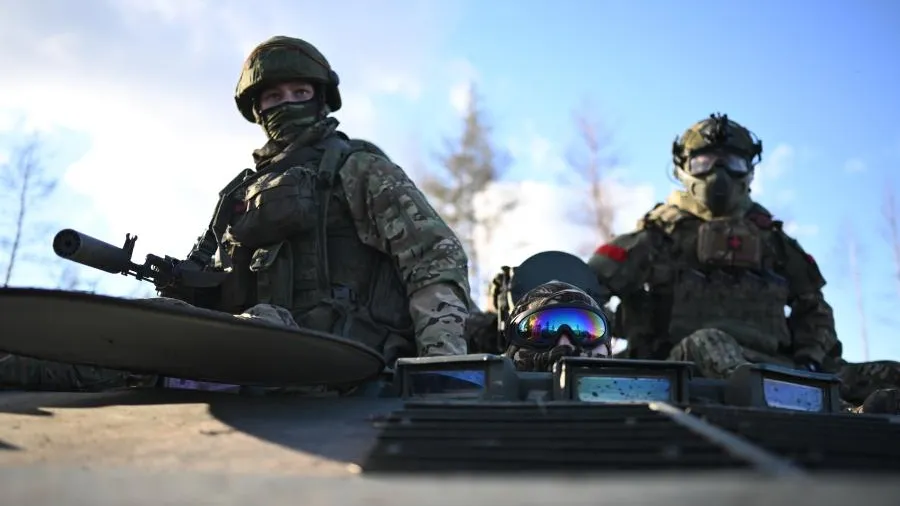 Российские военные наносят удары по опорным пунктам ВСУ на донецком направлении