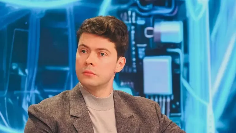 Сын Медведева призвал «Единую Россию» не ассоциироваться только с запретами