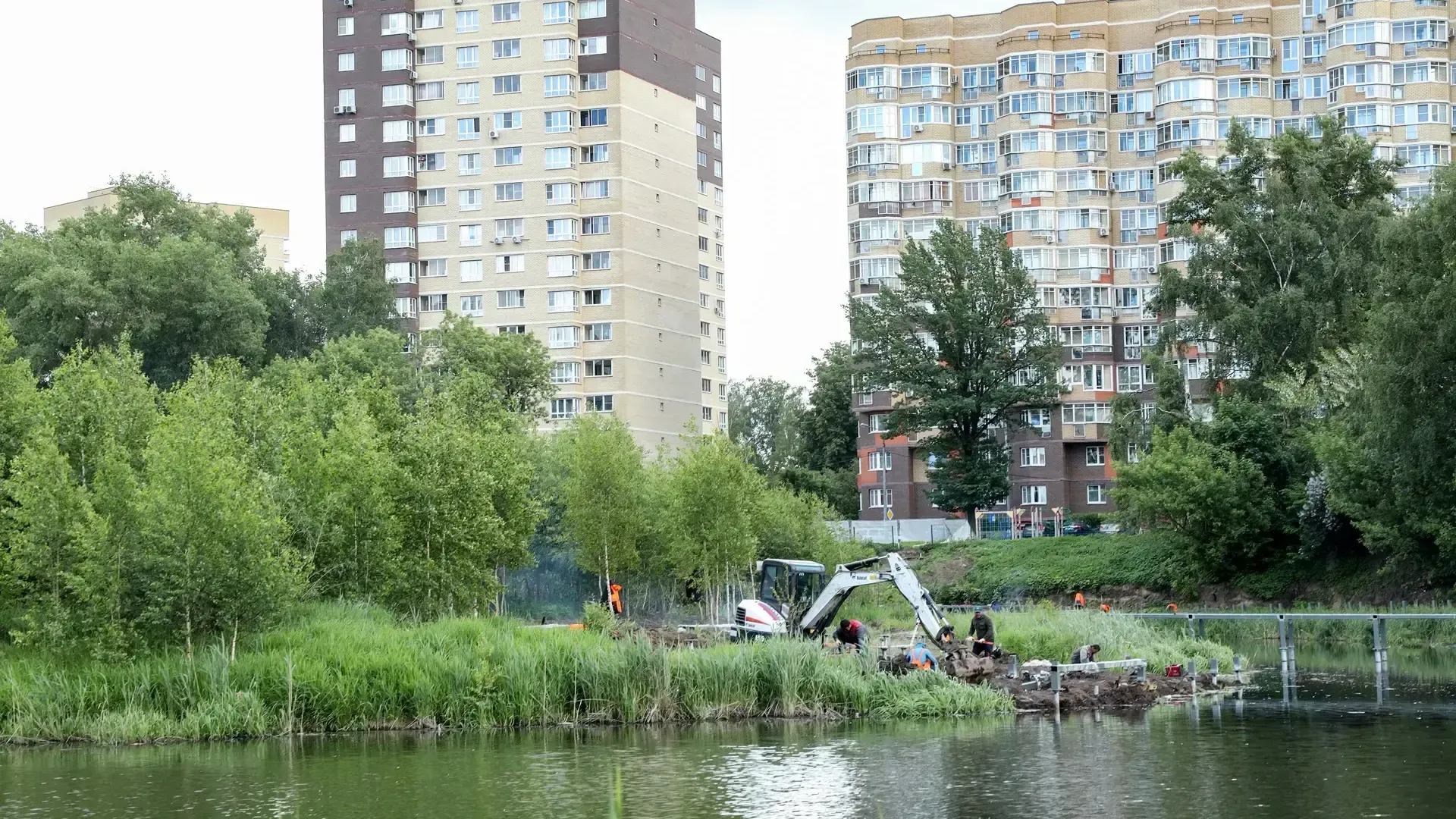 Глава Мытищ проверила благоустройство набережной Яузы