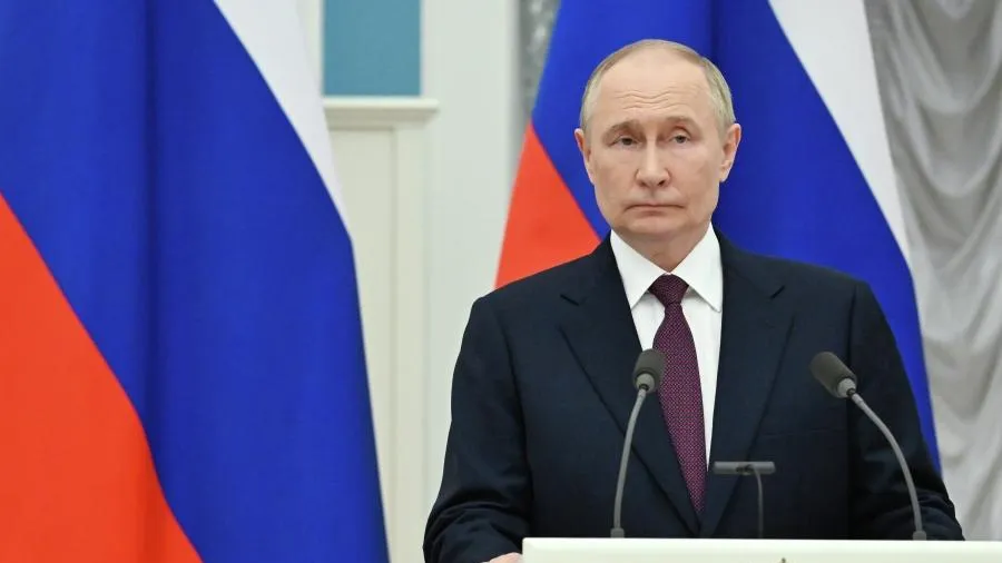 Путин заявил, что обсудил с Орбаном пути урегулирования конфликта на Украине