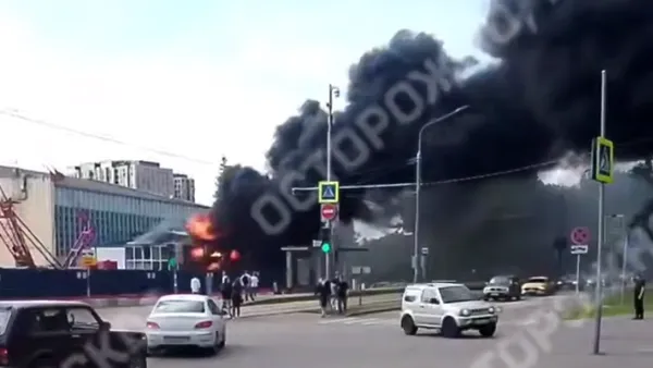 Пожар произошел на территории стройки станции метро «Серебряный Бор» в Москве